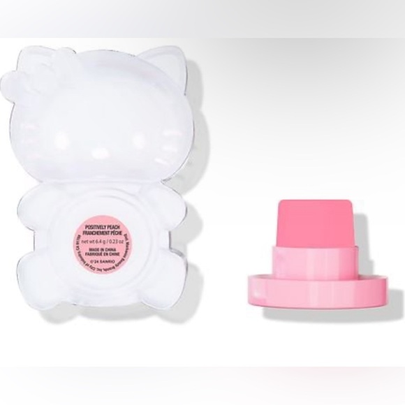 NWT Hello Kitty Lip Smacker Positively Peach Scented/Flavored Lip Balm Gift - Picture 2 of 2